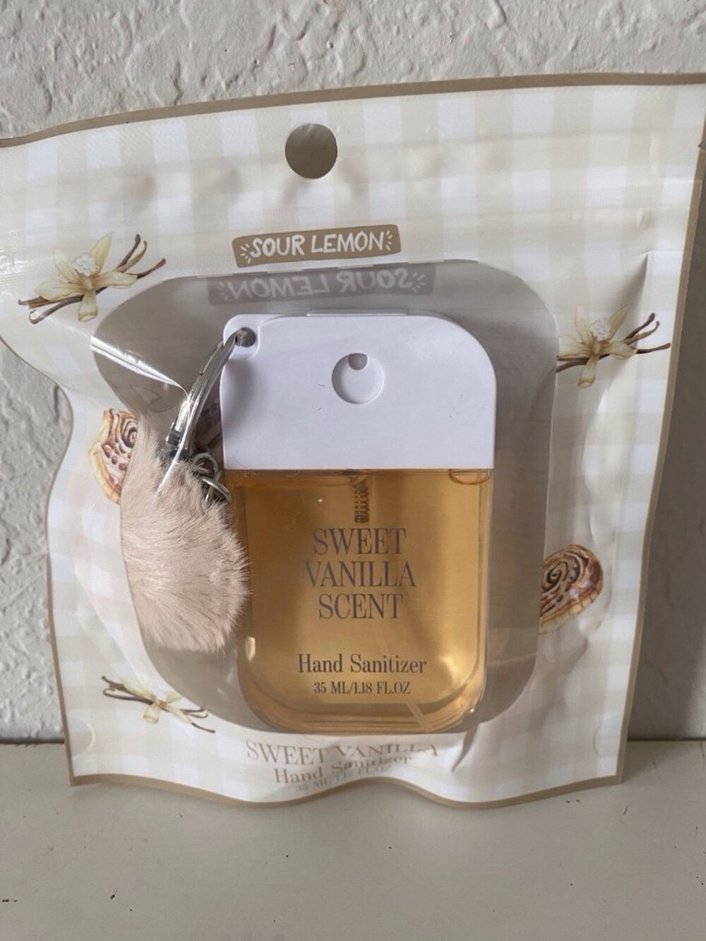 Sour‎ Lemon Scented Hand Sanitizer Spray 1.18 Fl Oz Sweet Vanilla Scent W/Charm